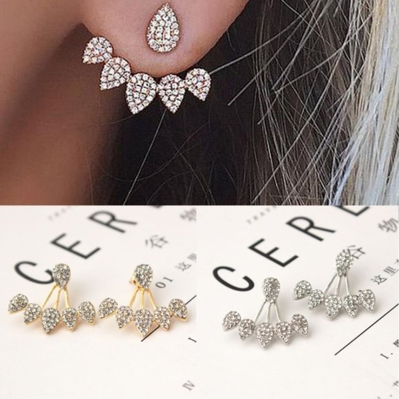 🍀 3/$25!! Silver Pear Shaped Earrings - Picture 2 of 3